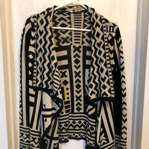 Urban Outfitters Size Small Cardigan
